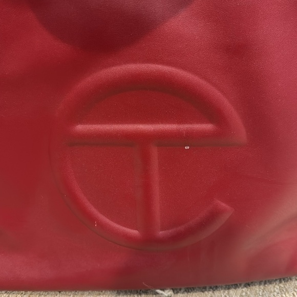 OXBLOOD TELFAR MEDIUM BAG - Picture 3 of 13